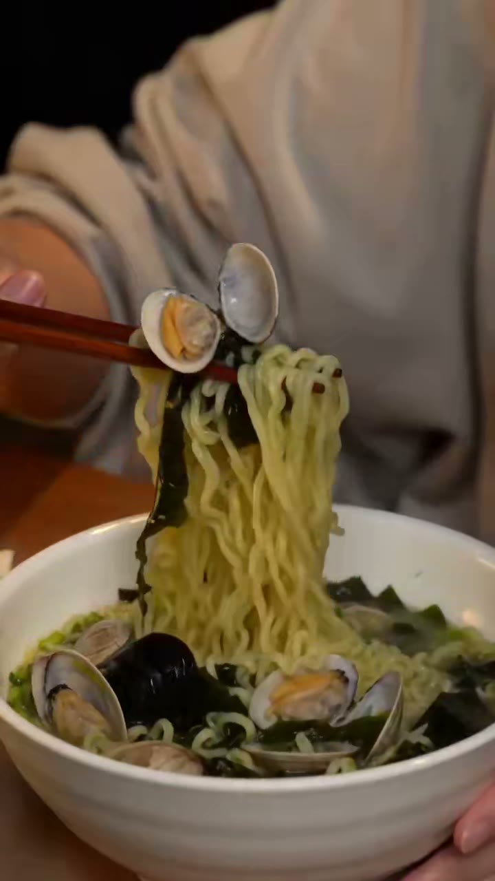 隨興創作-泡麵 3